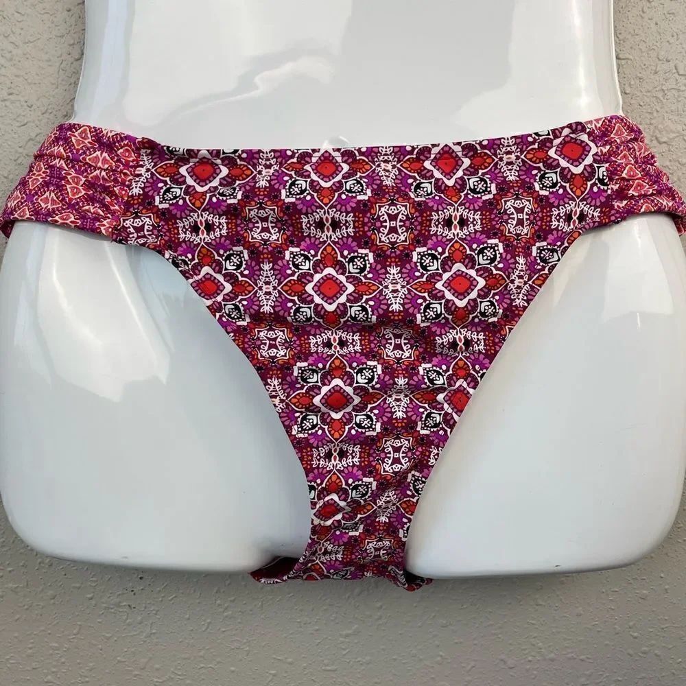 NWT Lauren Ralph Lauren Bikini Bottoms Sizes 6 or 10